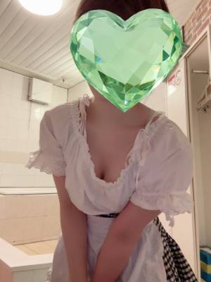 白銀りりあ 24歳