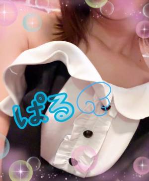 日向ぱる 26歳