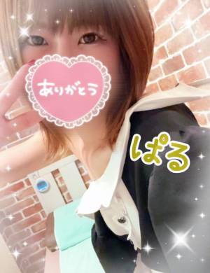 日向ぱる 26歳