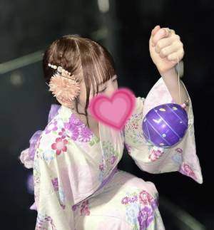 市川ひなの 20歳