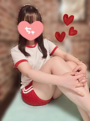 永瀬ゆめ 23歳