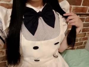 円堂あいな 24歳
