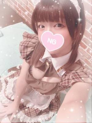 泉みこ 23歳