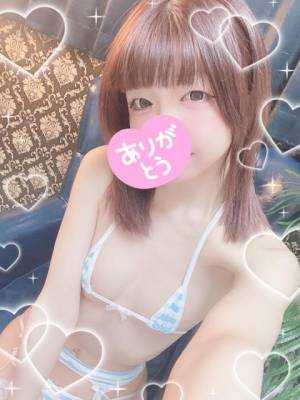 泉みこ 23歳