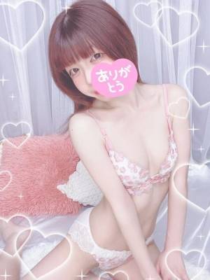 泉みこ 23歳