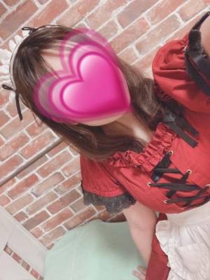 花野しずく 20歳