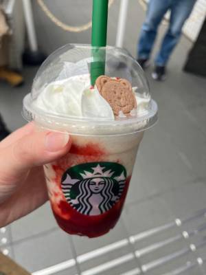 藤堂ユリカ 21歳