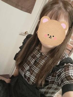 上村まいあ 24歳