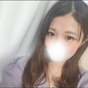 上村まいあ 24歳