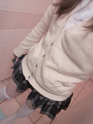 上村まいあ 24歳