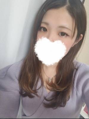 上村まいあ 24歳