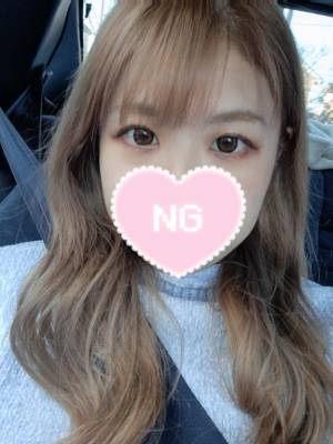 上村まいあ 24歳