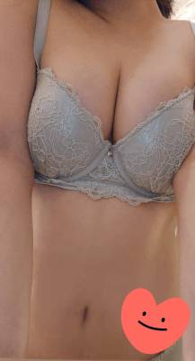 絢辻　まこと 28歳