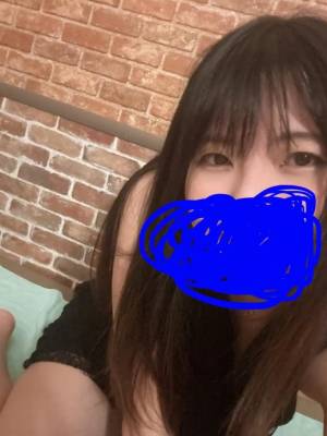 霧島　あかね 29歳