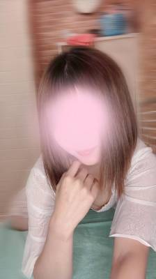 響野　うた 27歳