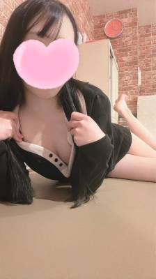 白鳥　ねお 27歳