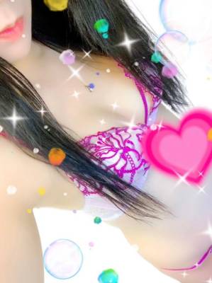 成瀬　ゆり 30歳