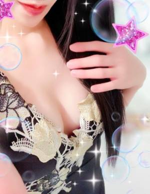 成瀬　ゆり 30歳