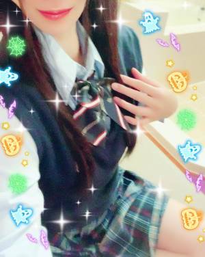 成瀬　ゆり 30歳