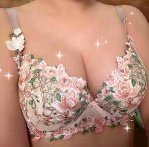 柏木　わか 44歳