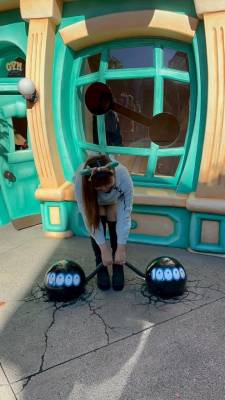 神山　ちよ 33歳