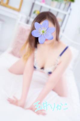 玉井りかこ 37歳