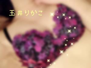 玉井りかこ 37歳