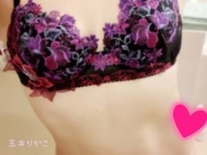 玉井りかこ 37歳