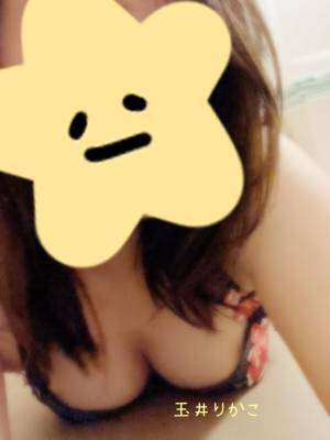 玉井りかこ 37歳