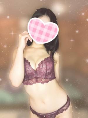 雨宮れい 28歳