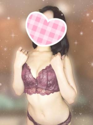 雨宮れい 28歳