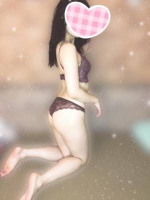雨宮れい 28歳