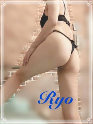 緒川りょう 48歳