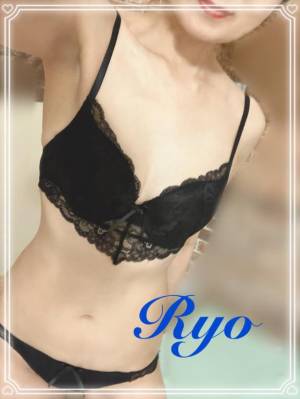 緒川りょう 48歳