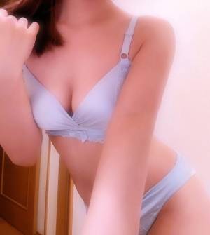 小鳥遊ひめか 31歳