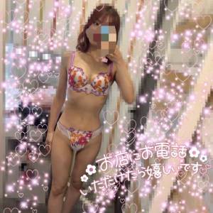 しおり 24歳
