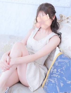えま 23歳
