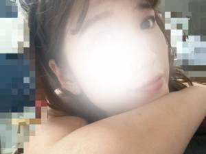 しずく 28歳