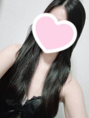 よな 23歳