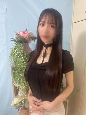 なお 22歳