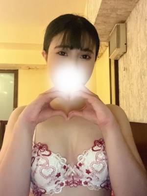 ひなこ 21歳