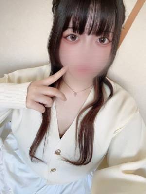 鈴宮おと 18歳