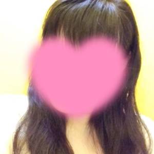 岩倉あやな 22歳