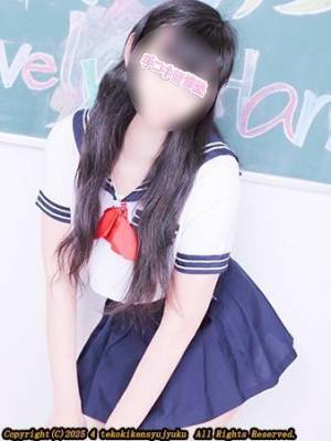 岩倉あやな 22歳