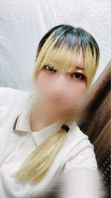 青葉ふわり 20歳