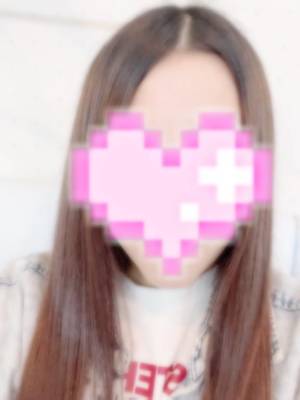 小滝ゆいな 19歳