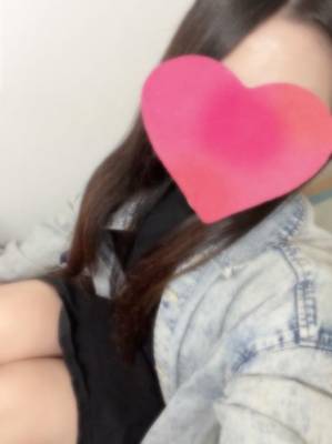 小滝ゆいな 19歳