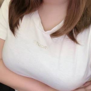 城庵みくも 19歳