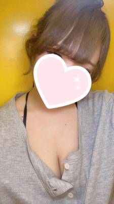 如月うらら 18歳