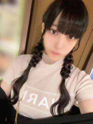 四宮ももか 20歳